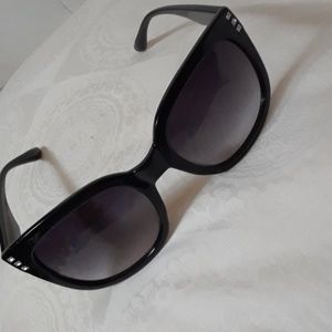 Luv Betsy sunglasses